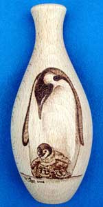Emperor Penguin & Chick Vase